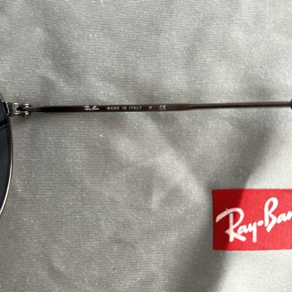 Ray-Ban Round Metal Antiqued Sunglasses in Copper (RB3447) - Picture 2 of 8